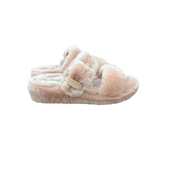 Ugg Fuzz Yeah Sandals Slippers Sheepskin Size 10US - Picture 1 of 8